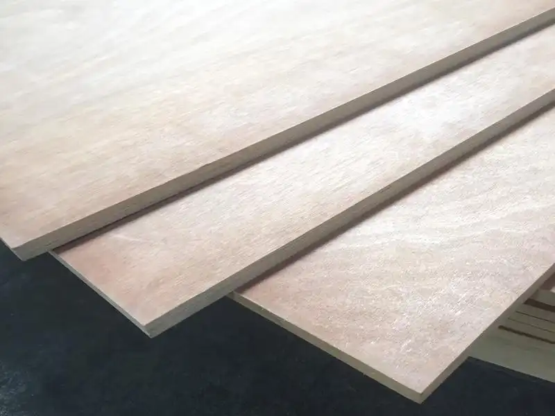 How Does Poplar Core Plywood Reduce Material Waste in Manufacturing?